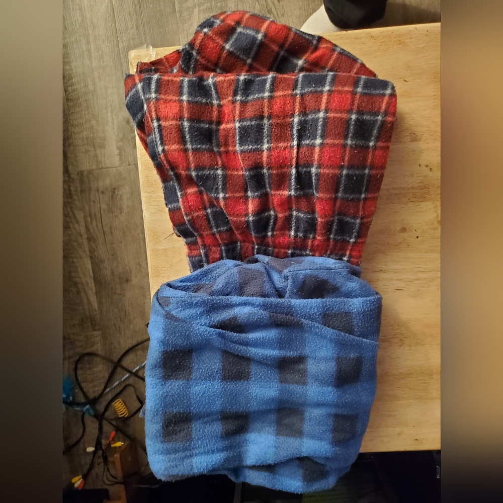 Lot of 2 fruit of the loom men's pajama pants